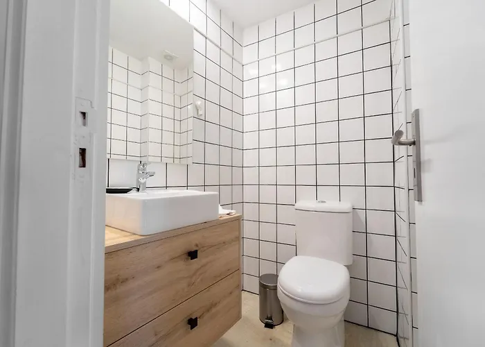 D. Pedro V - T3 Familiar No Centro Da -